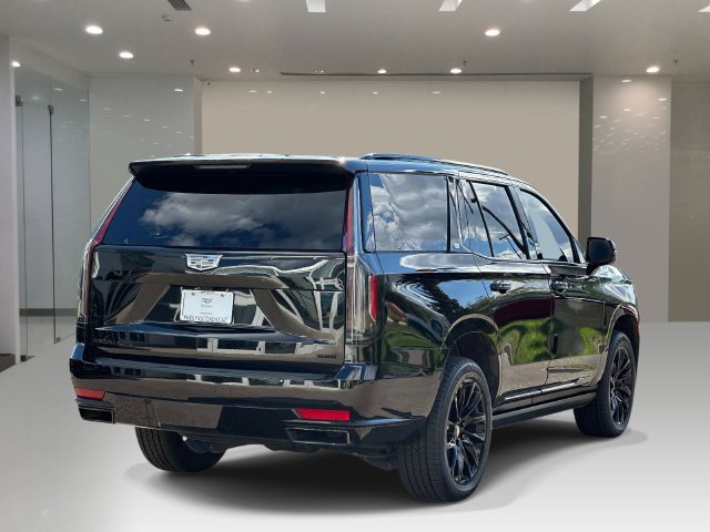 Certified 2024 Cadillac Escalade Sport Platinum w/ LPO, ONYX Package AWD/4WD image 5