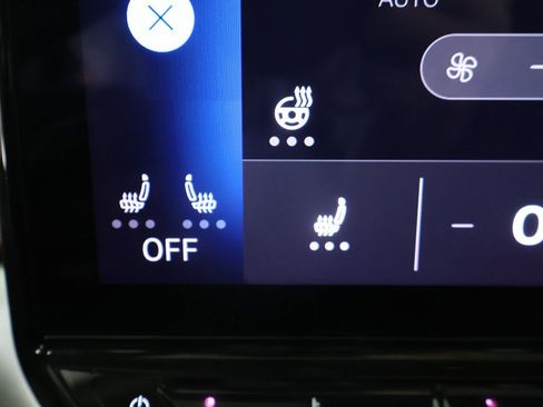 Used 2021 Volkswagen ID.4 Pro S image 45