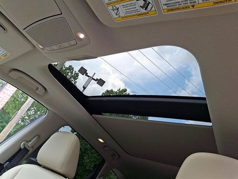 Certified 2024 Nissan Murano SL AWD/4WD image 16