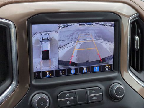 Used 2023 Chevrolet Silverado 2500 High Country w/ Z71 Off-Road Package image 37