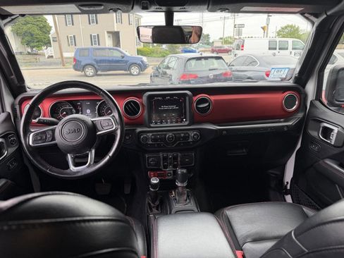 Used 2020 Jeep Wrangler Unlimited Rubicon AWD/4WD image 22