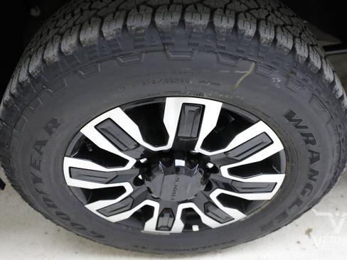 New 2026 GMC Sierra 2500 Denali Ultimate image 32