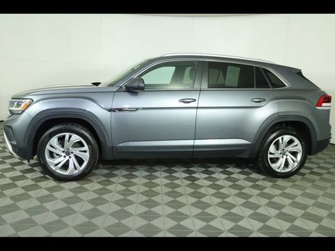 Used 2021 Volkswagen Atlas Cross Sport SEL image 16