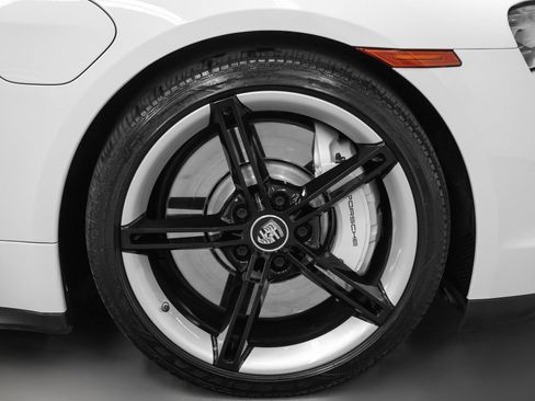 Certified 2022 Porsche Taycan image 15