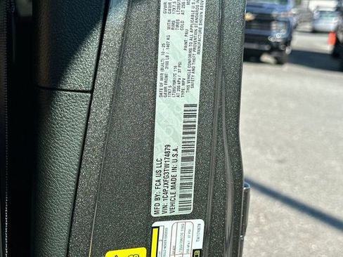 New 2026 Jeep Wrangler Unlimited Rubicon w/ Technology Group image 32