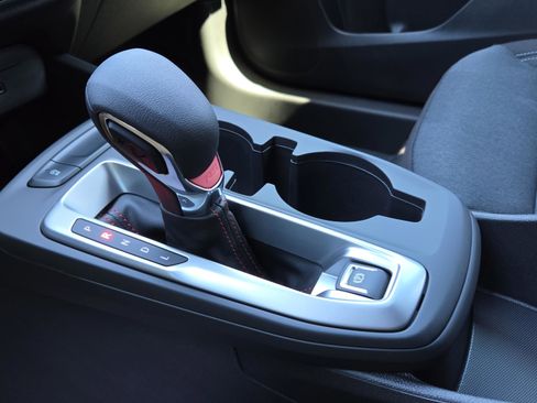 New 2026 Chevrolet Trax RS w/ Driver Confidence Package image 19