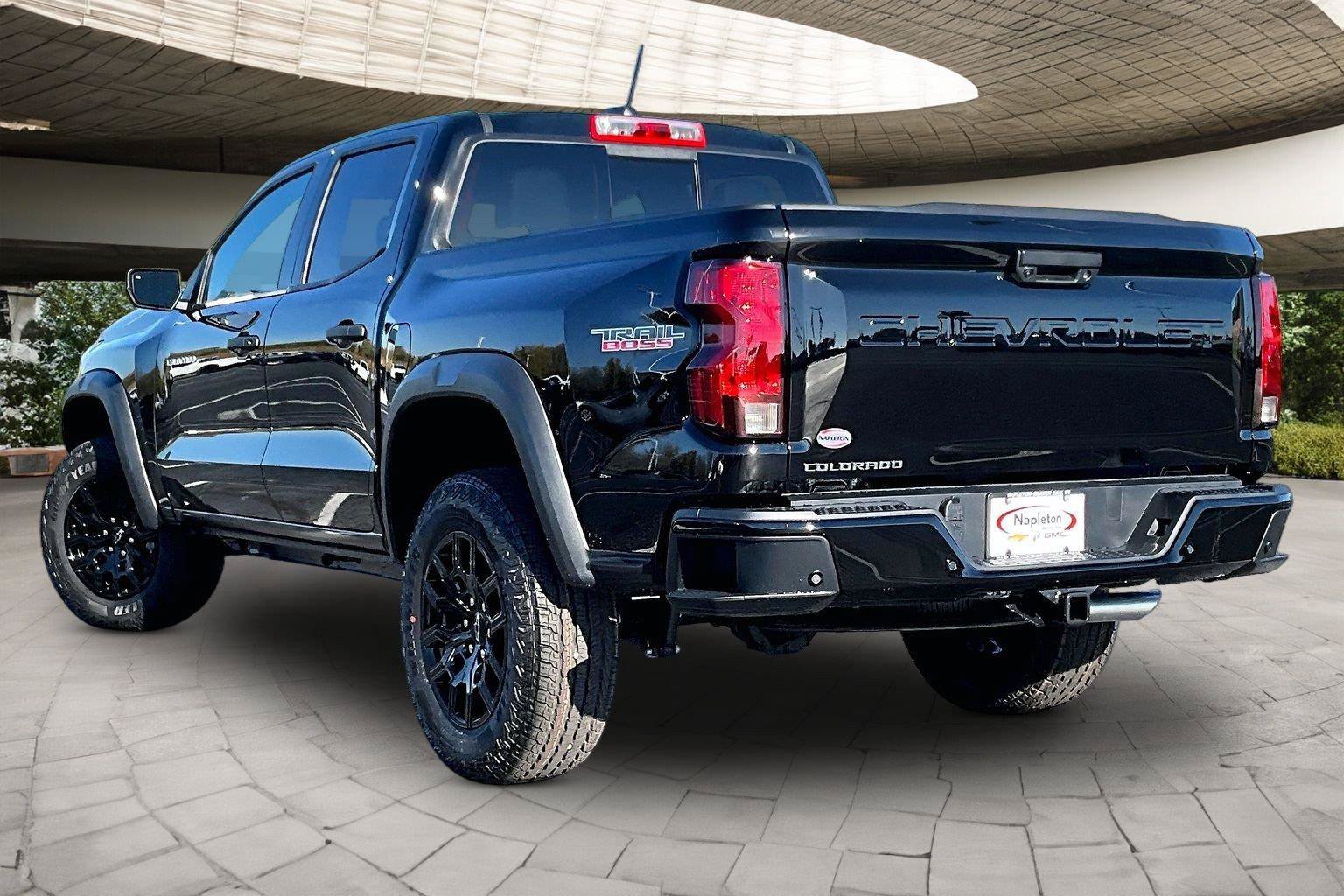 New 2026 Chevrolet Colorado Trail Boss AWD/4WD image 3