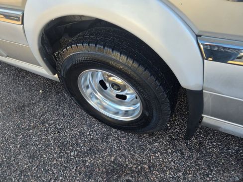 Used 2016 Mercedes-Benz Sprinter 3500 image 6