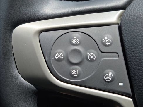 Used 2023 GMC Acadia Denali w/ Denali Technology Package FWD image 14