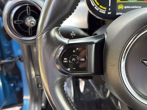 Used 2022 MINI Cooper SE image 14