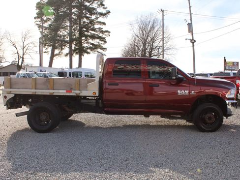 Used 2016 RAM 3500 Tradesman w/ Chrome Appearance Group image 7