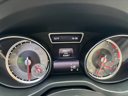 Used 2014 Mercedes-Benz CLA 250 4MATIC image 23