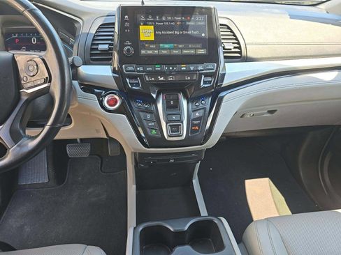 Used 2019 Honda Odyssey Elite image 8