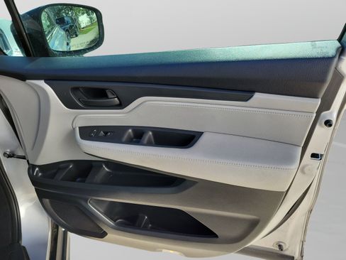 Used 2020 Honda Odyssey EX-L image 9