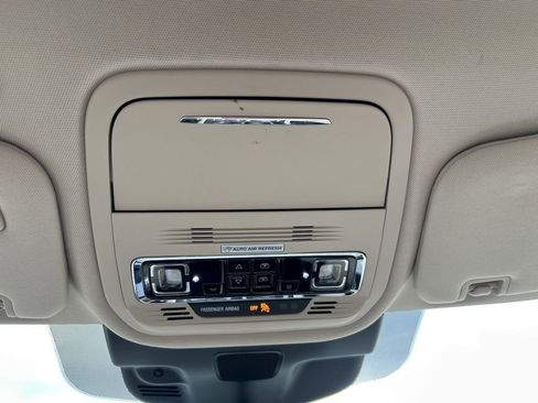 Used 2021 Lincoln Aviator Grand Touring w/ Equipment Group 301A image 11