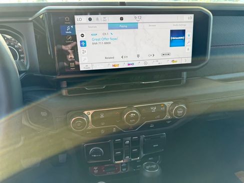 New 2025 Jeep Wrangler Unlimited Rubicon image 18