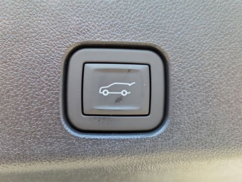 New 2026 Buick Enclave Preferred w/ Power Package image 10