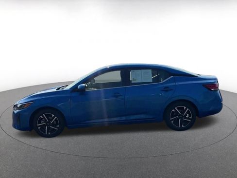 Used 2025 Nissan Sentra SV FWD image 8