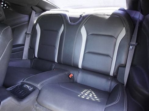 Used 2016 Chevrolet Camaro SS RWD image 12
