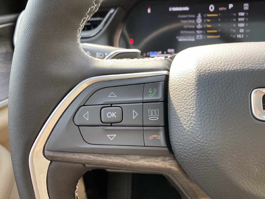 New 2027 Jeep Grand Cherokee Limited AWD/4WD image 15