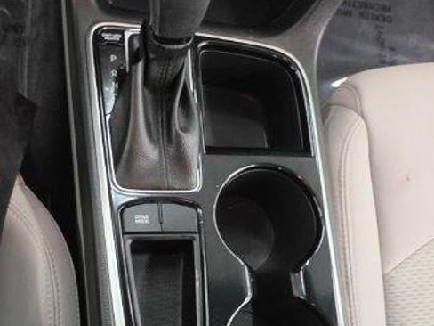 Used 2019 Hyundai Sonata SE FWD image 26