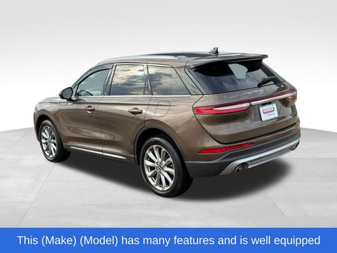 Used 2022 Lincoln Corsair AWD w/ Premium Package image 10