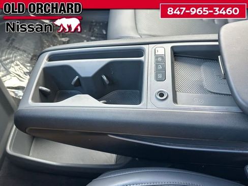 Used 2024 Kia EV9 Wind image 16