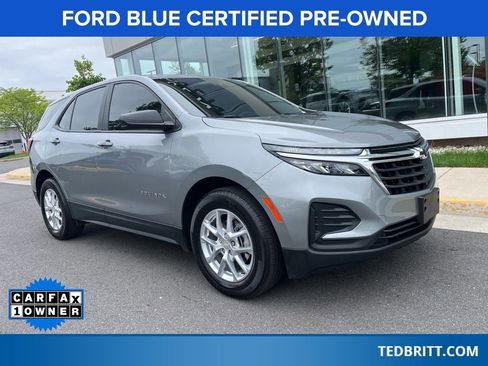 Used 2023 Chevrolet Equinox LS FWD image 1