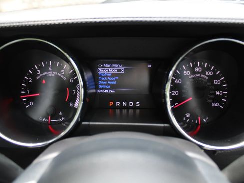 Used 2017 Ford Mustang GT Premium RWD image 9