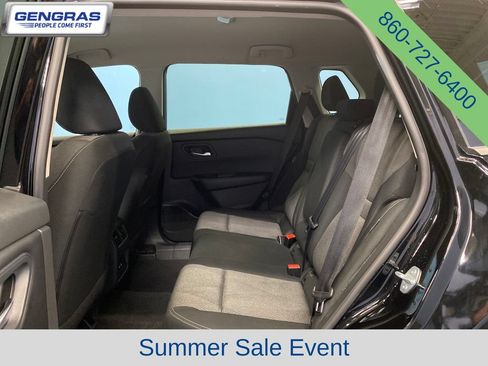 Used 2025 Nissan Rogue SV AWD/4WD image 25