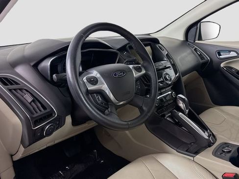 Used 2013 Ford Focus Electric Hatchback image 9