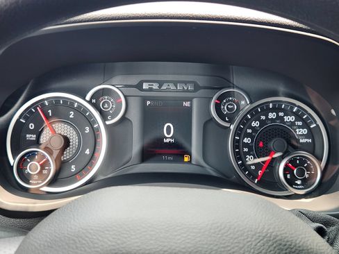 New 2026 RAM 2500 Tradesman AWD/4WD image 14