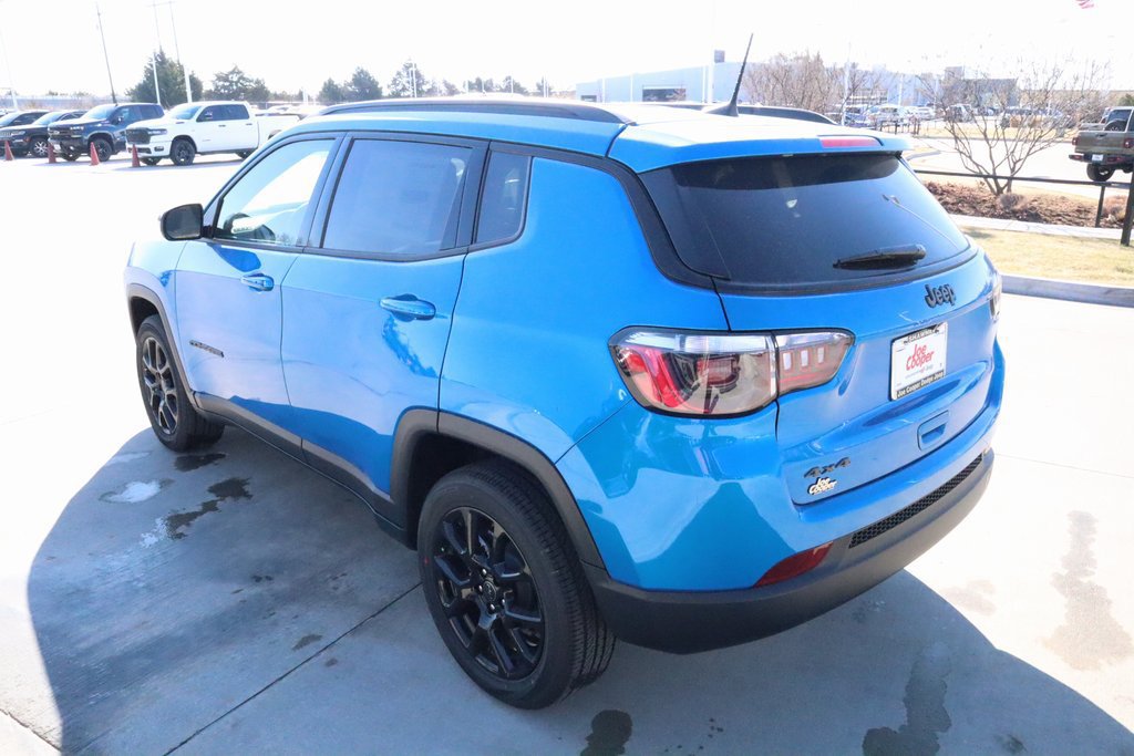 New 2026 Jeep Compass Latitude AWD/4WD image 22