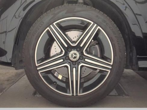 Used 2025 Mercedes-Benz GLE 350 4MATIC image 7