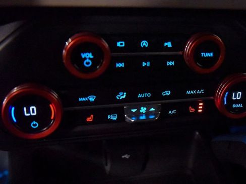 Used 2023 Ford Bronco Wildtrak AWD/4WD image 23