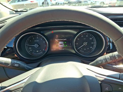 Used 2023 Buick Encore GX Select w/ Sport Touring Package FWD image 19