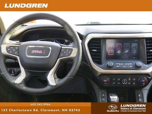 Used 2017 GMC Acadia Denali w/ Technology Package image 6