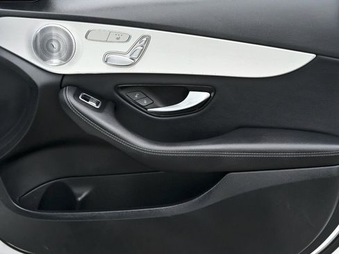 Used 2021 Mercedes-Benz C 300 Sedan image 17