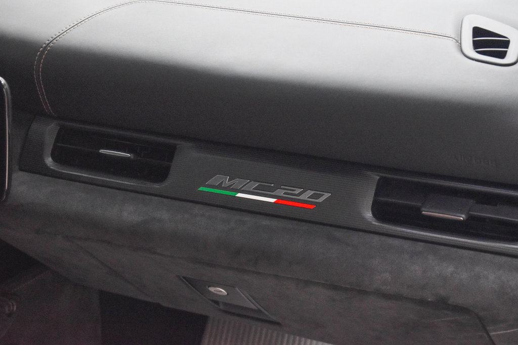 Used 2022 Maserati MC20 Coupe RWD image 24