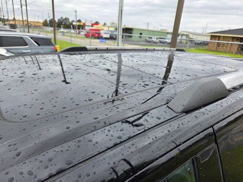 Used 2024 Ford Expedition Limited image 5