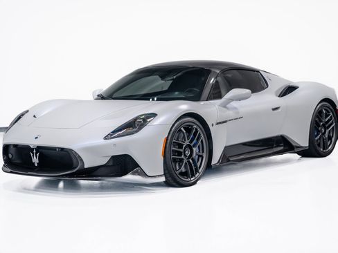 Used 2022 Maserati MC20 Coupe RWD image 4