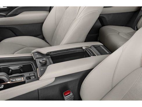 Certified 2026 Toyota Grand Highlander AWD Hybrid image 10