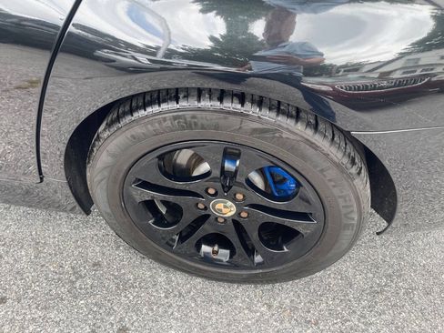 Used 2014 BMW 535i xDrive Sedan AWD/4WD image 28