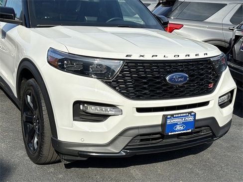 Used 2022 Ford Explorer ST w/ Equipment Group 401A image 8