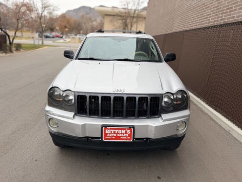 Used 2005 Jeep Grand Cherokee Limited image 4