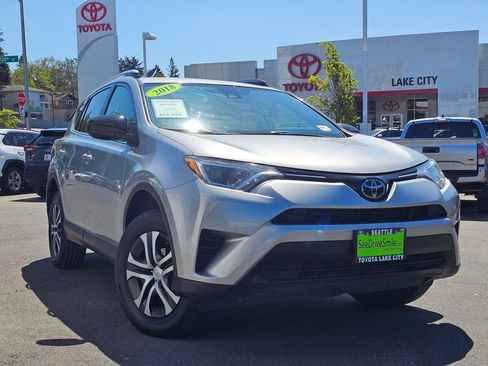 Used 2018 Toyota RAV4 LE w/ All Weather Liner Package AWD/4WD image 2