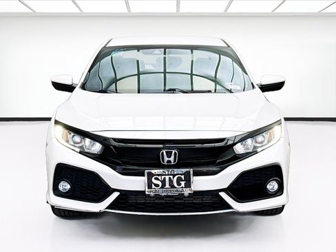 Used 2019 Honda Civic Sport image 2