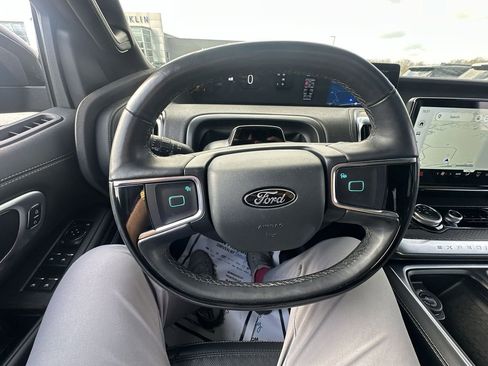 Used 2025 Ford Expedition Max Platinum w/ Stealth Performance Package image 20