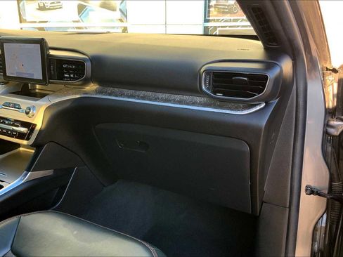 Used 2022 Ford Explorer Timberline image 18