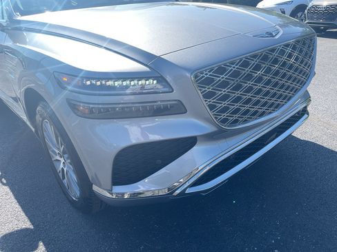 Used 2025 Genesis GV80 2.5T Standard AWD/4WD image 4